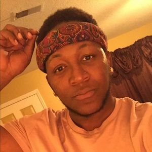 Meet your Posher, Deon